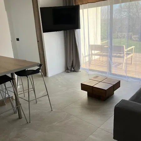 Cocon Proche De Lyon Villa Neyron Exterior photo
