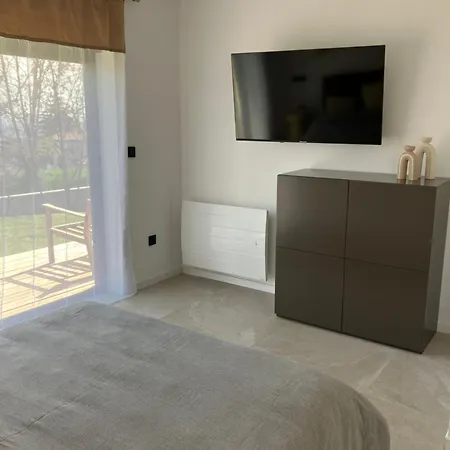 Cocon Proche De Lyon Villa Neyron Exterior photo